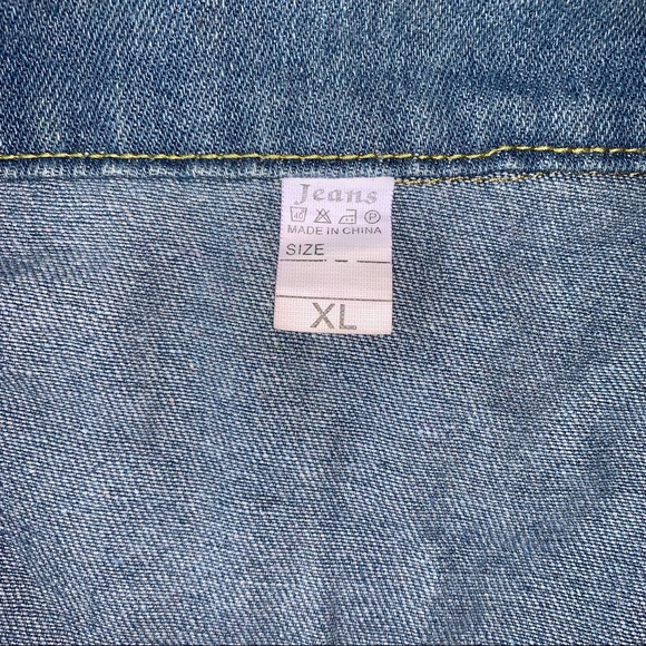 Jean Jacket - Picture 4 of 4